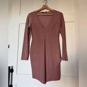 Boohoo size 8 Long Sleeve V-Neck Dusty Rose Bodycon Dress